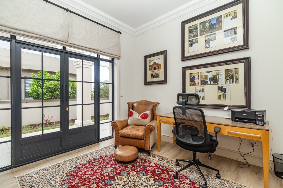 3 Bedroom Property for Sale in The Hill Western Cape